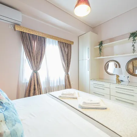 Myilios Luxury Petralona Center