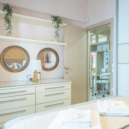 Apartment Myilios Luxury Petralona Center *